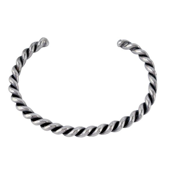 Southwest Twisted Wire Cuff Bracelet | Vintage Sterling Silver 925 | 6.5" - Picture 4 of 10
